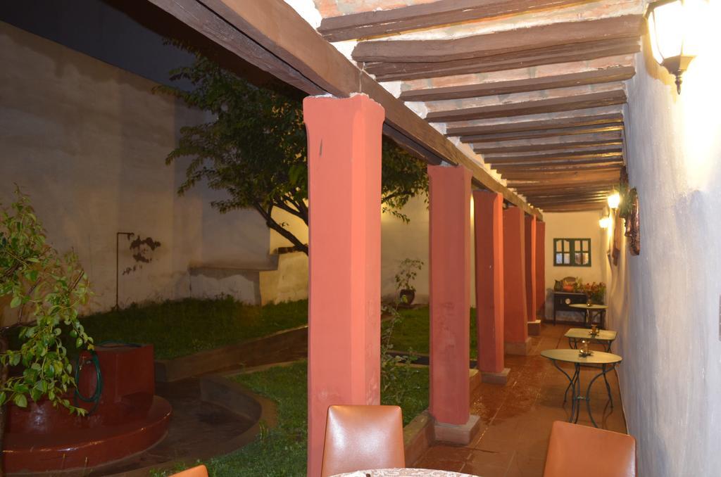 Casa Solariega Hostal B&B Sucre Exterior foto